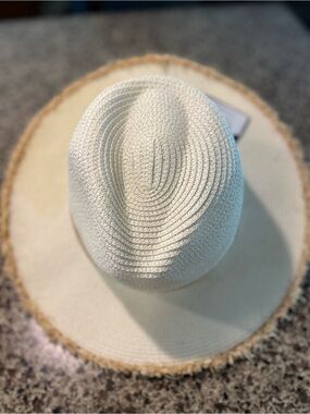 Women's Cream Straw Sun Hat with Natural Frayed Trim
